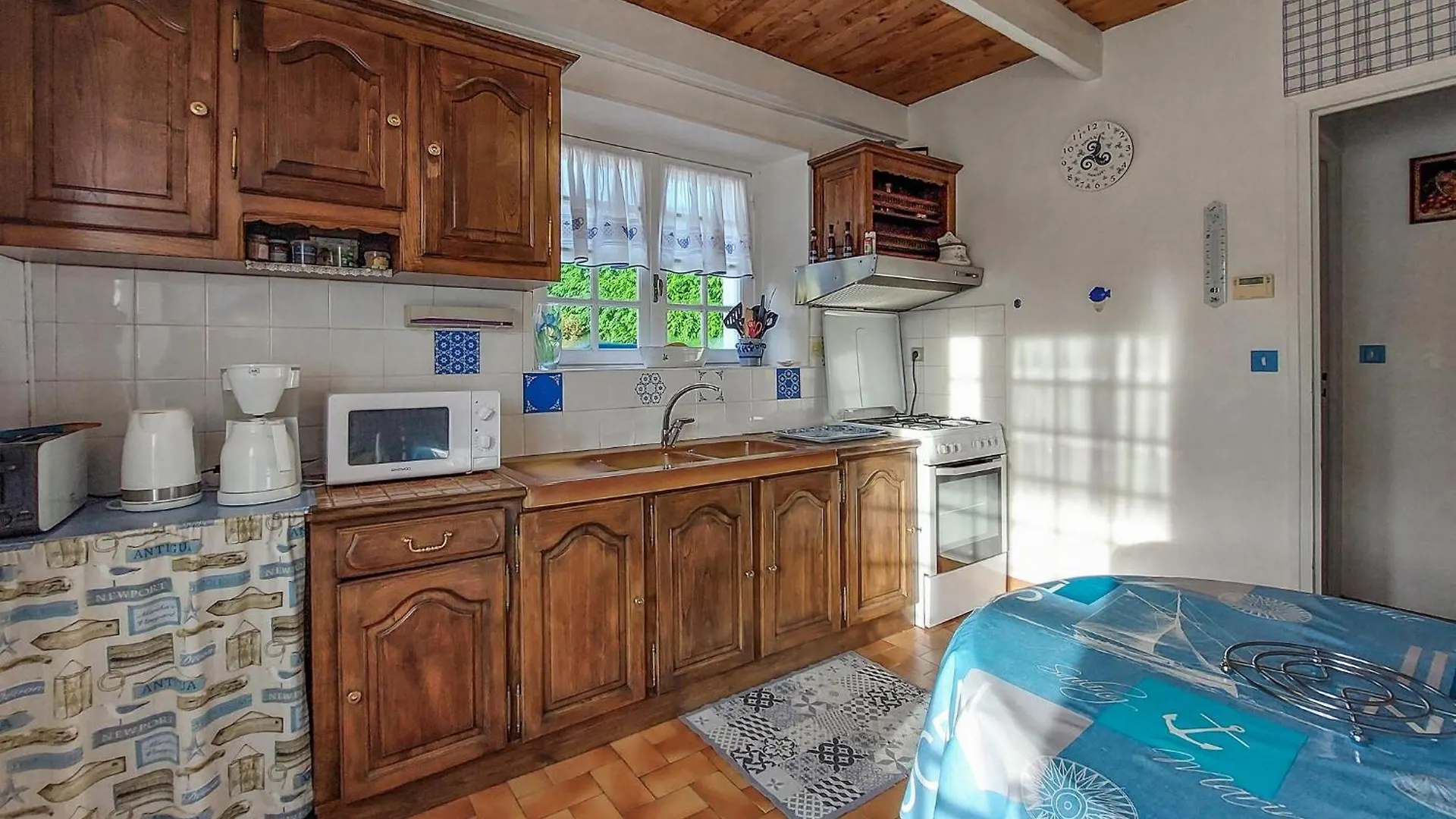 Gorgeous Home In Saint-Tugdual With Wifi 0*,